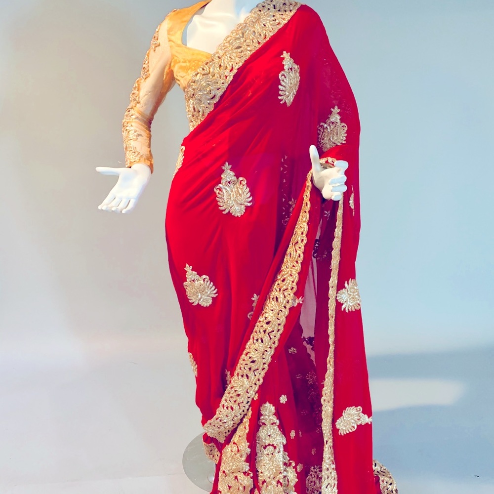 SAREE